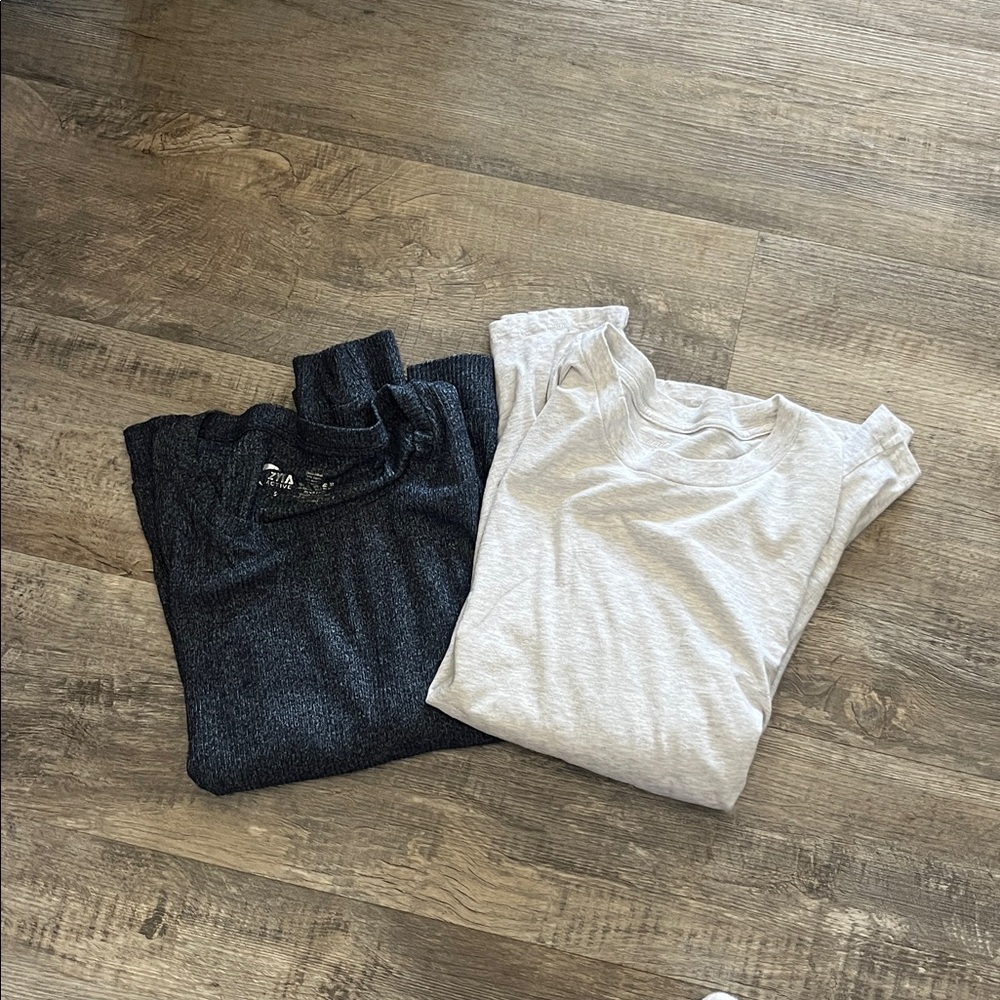 ZYIA Active Charcoal Ribbed Top